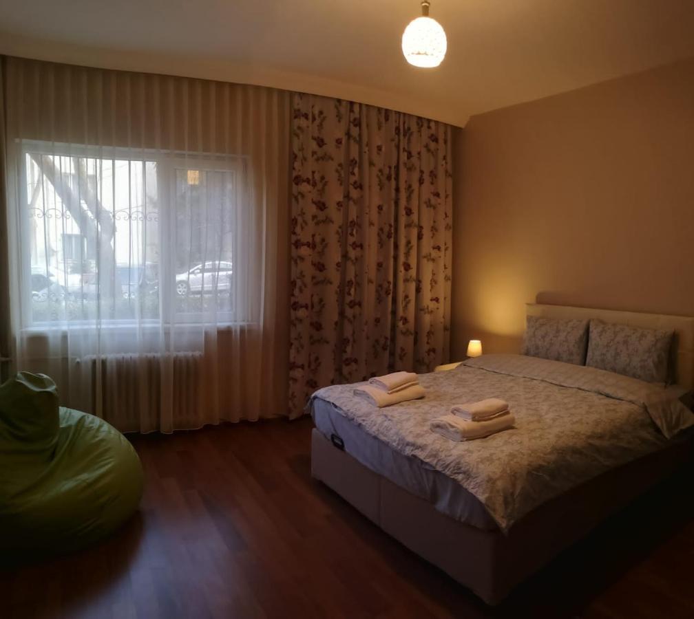 A Chic, Classic, Family-Friendly Apt. In Central Ankara, Turkey Luaran gambar