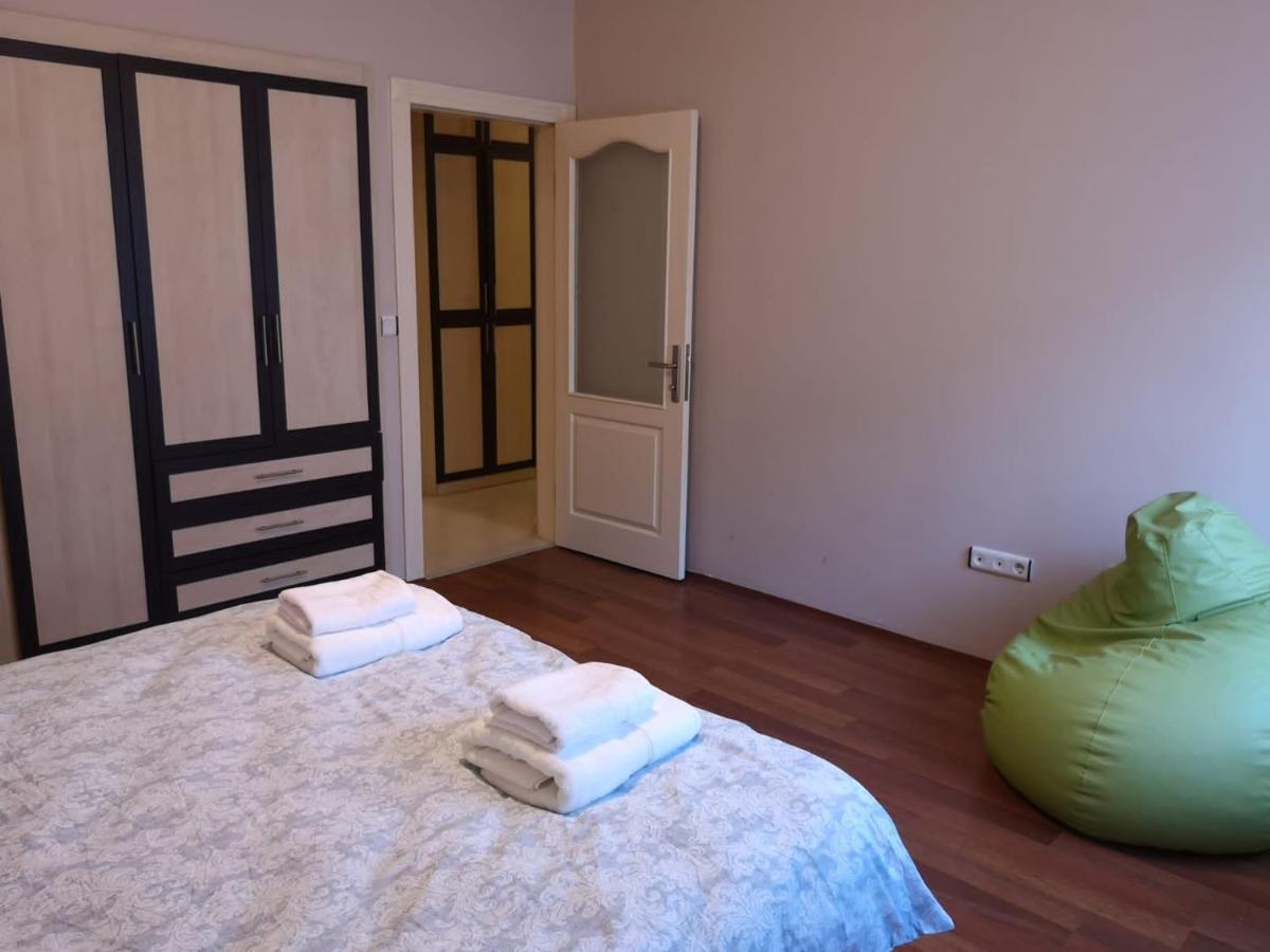 A Chic, Classic, Family-Friendly Apt. In Central Ankara, Turkey Luaran gambar